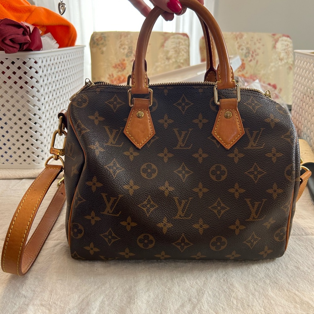 Louis Vuitton Speedy 25